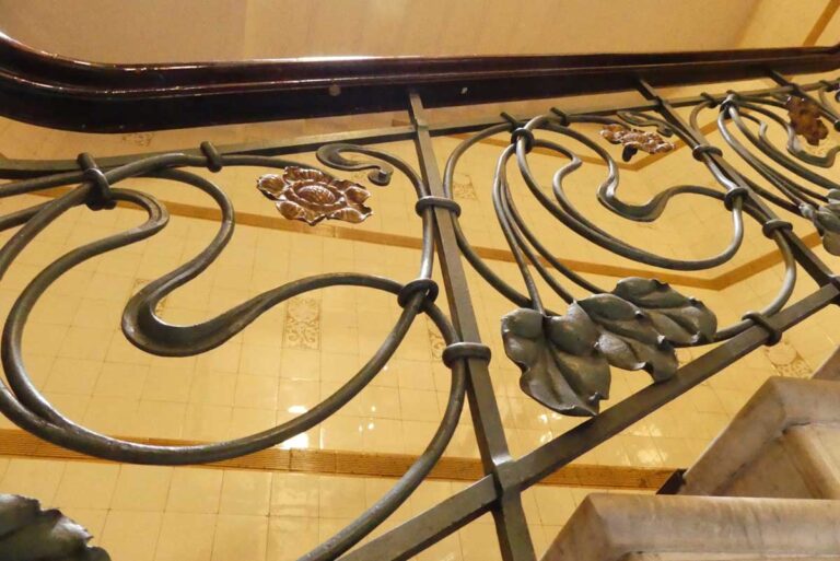 Treppenhaus-Ornament